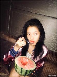 吃瓜娱乐明星,明星们的甜蜜与苦涩